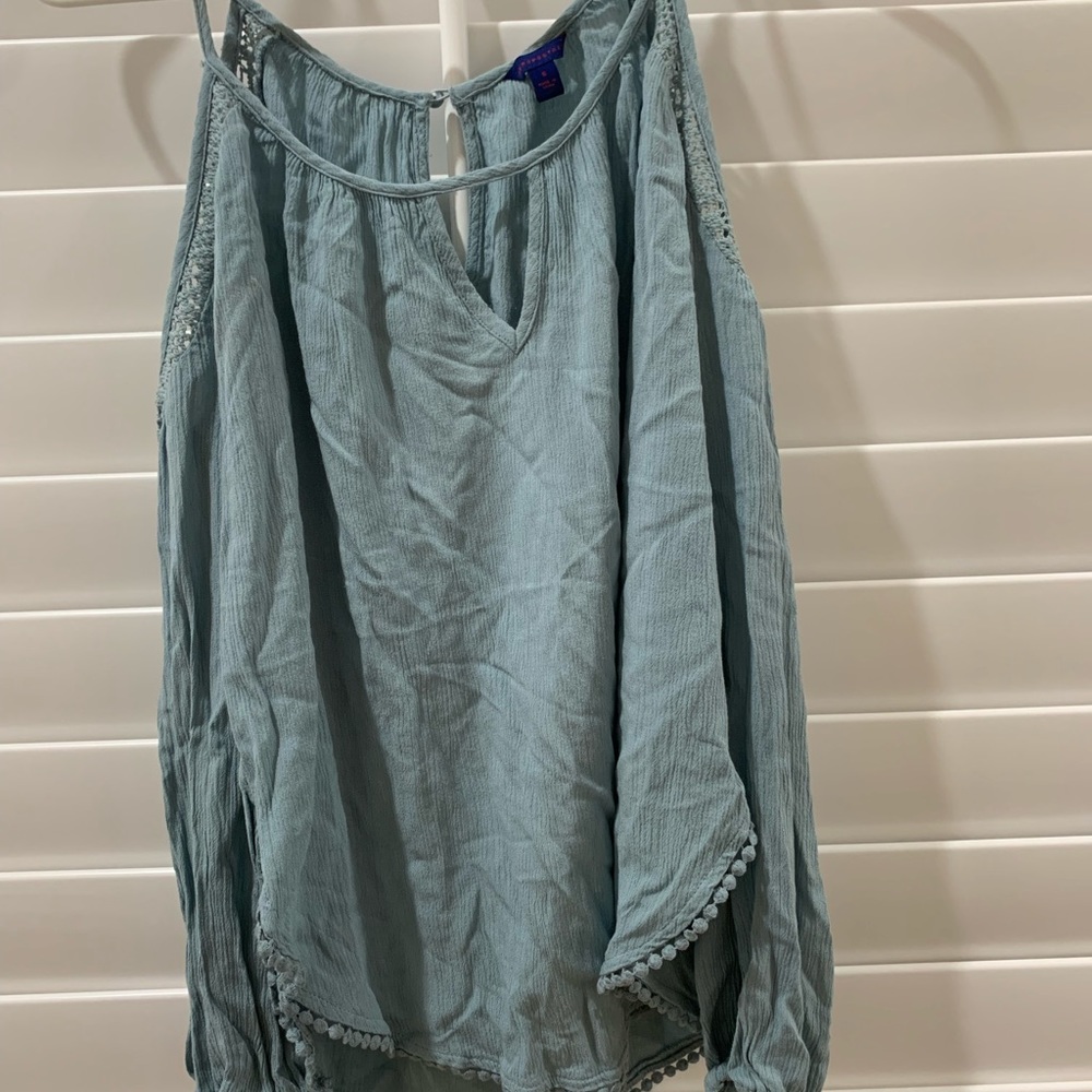 Turquoise long sleeve shirt